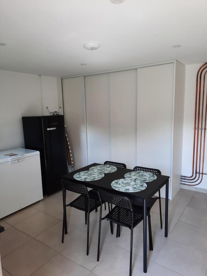 Appartement Chez Marina à Saint-Saturnin  Extérieur photo